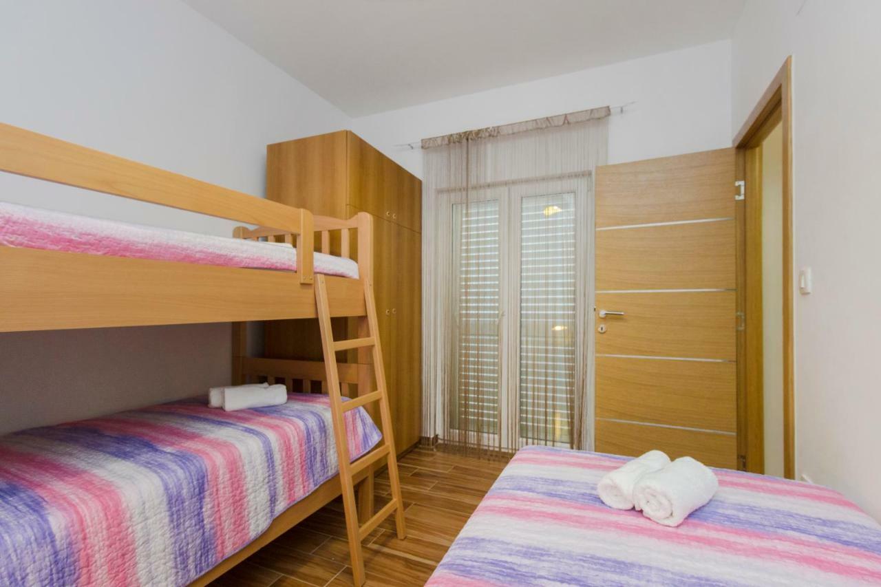 Apartmani Skelin***/**** Каштела Экстерьер фото